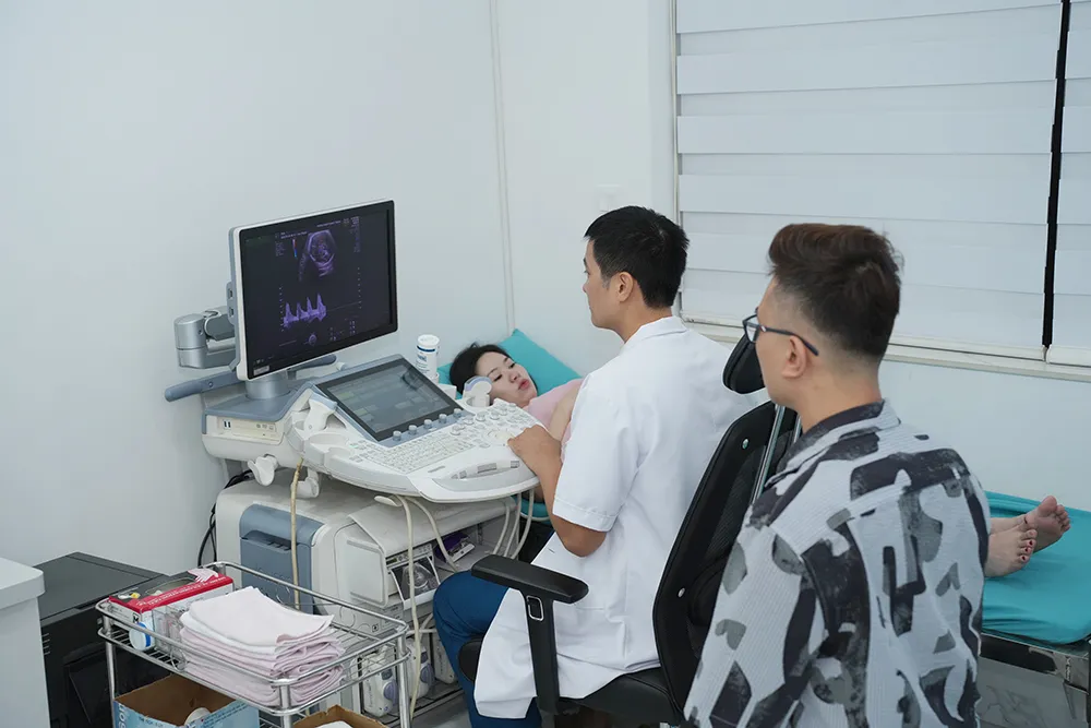 Khám & điều trị các vấn đề phụ khoa